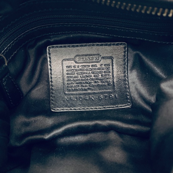 Coach - Black Quilted Nylon Small Shoulder Bag - Picture 5 of 6